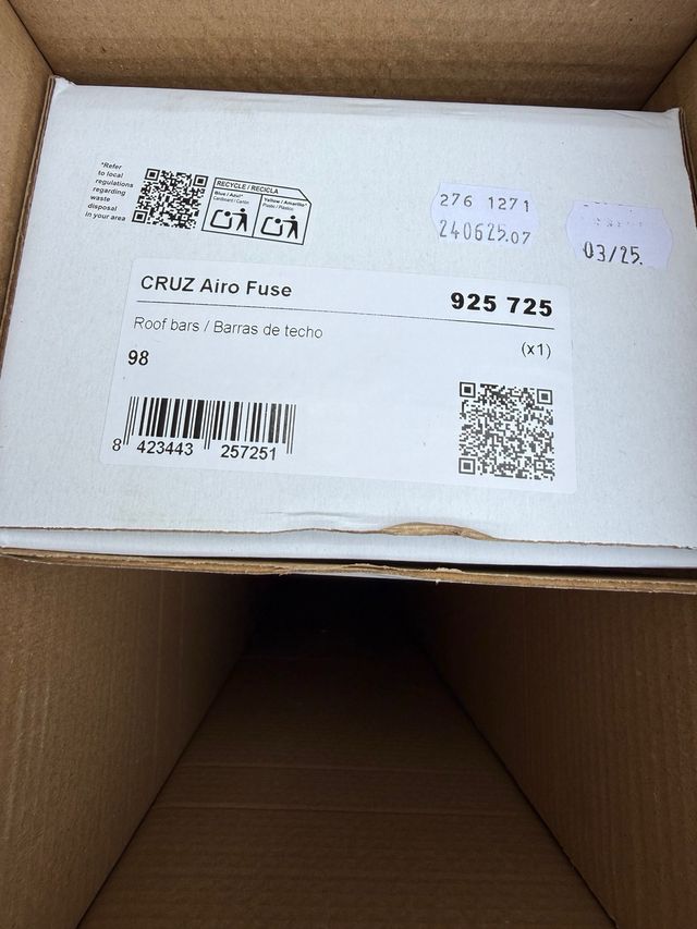 Barras de techo Aerodinámicas CRUZ Airo Fuse