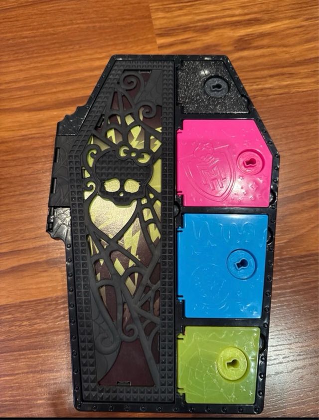 Ataúdes Monster High