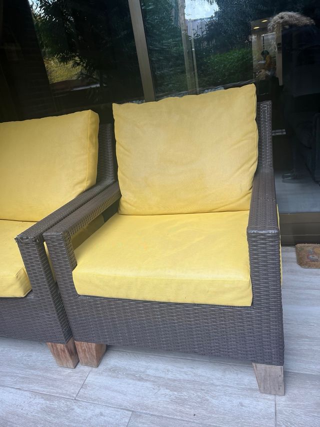 Sofá de jardín 2 plazas y butaca a juego