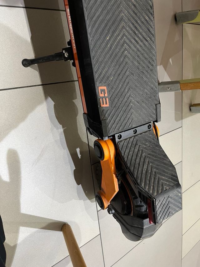 Patinete eléctrico Kukirin G3 completamente nuevo