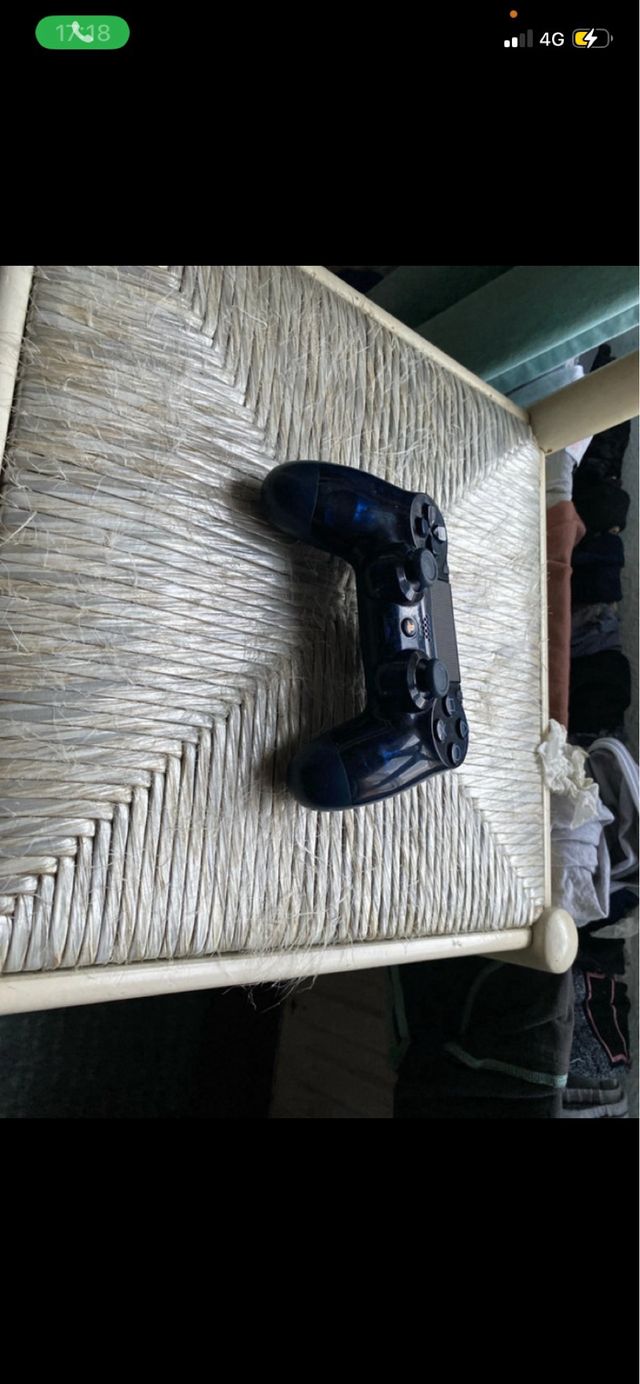 Playstation 4 blanca