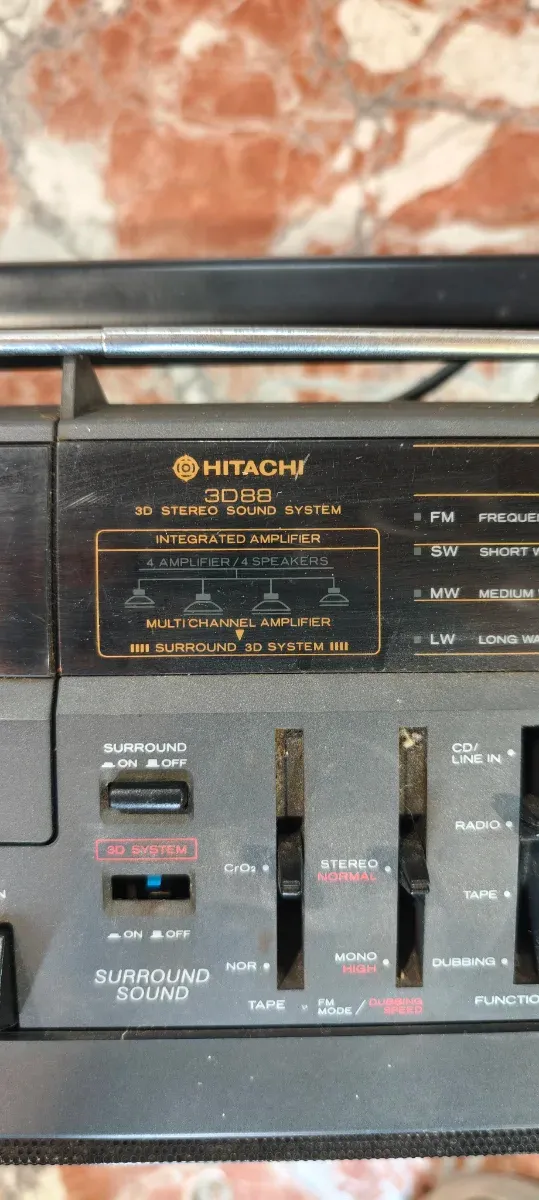 Radio Cassetta Hitachi TRK 3D88E