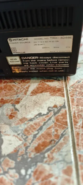 Radio Cassette Hitachi TRK 3D88E