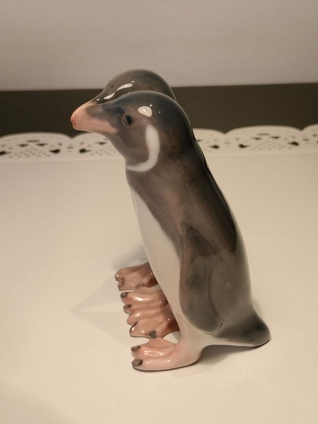 Royal Copenhagen Coppia Pinguini numero 1190-162