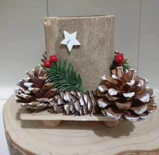 Portacandele in Legno Decorato