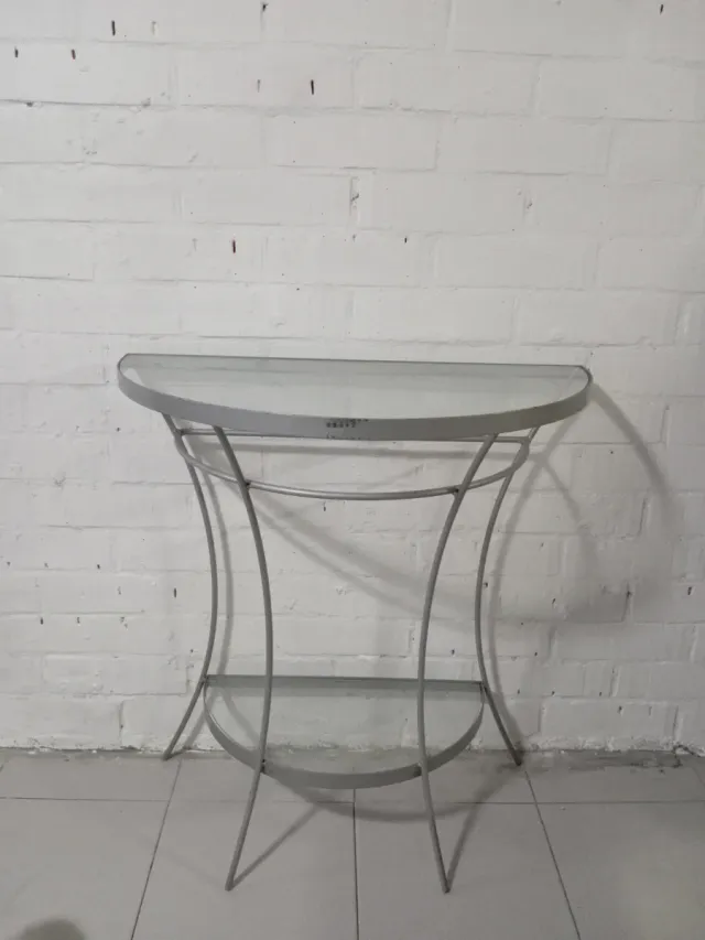 Consola de cristal y metal gris