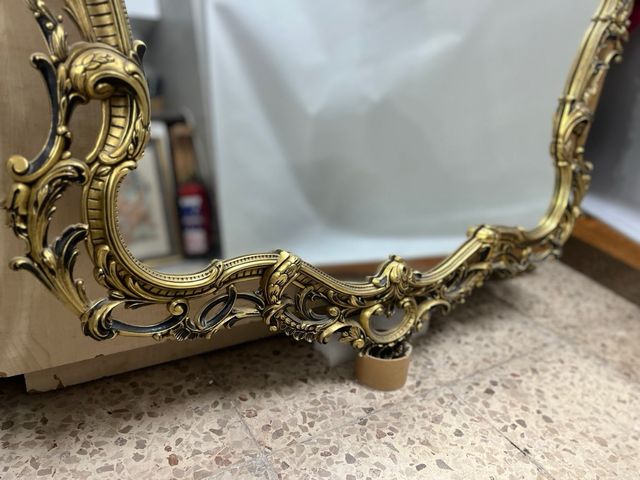 Gran Espejo Antiguo de Bronce