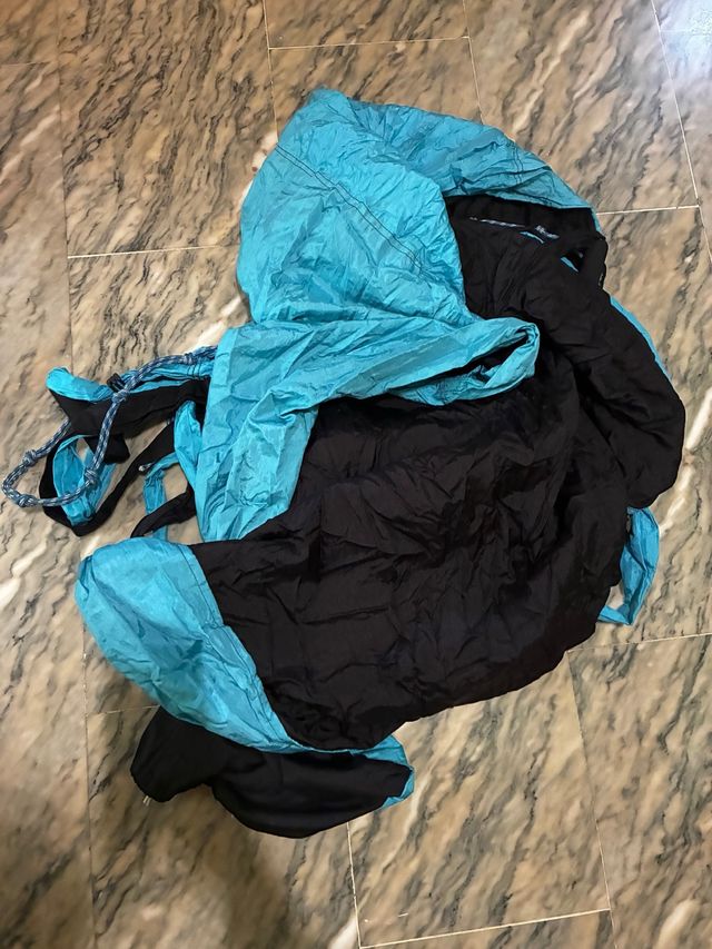 Columpio Yoga Aéreo Tela Azul y Negra