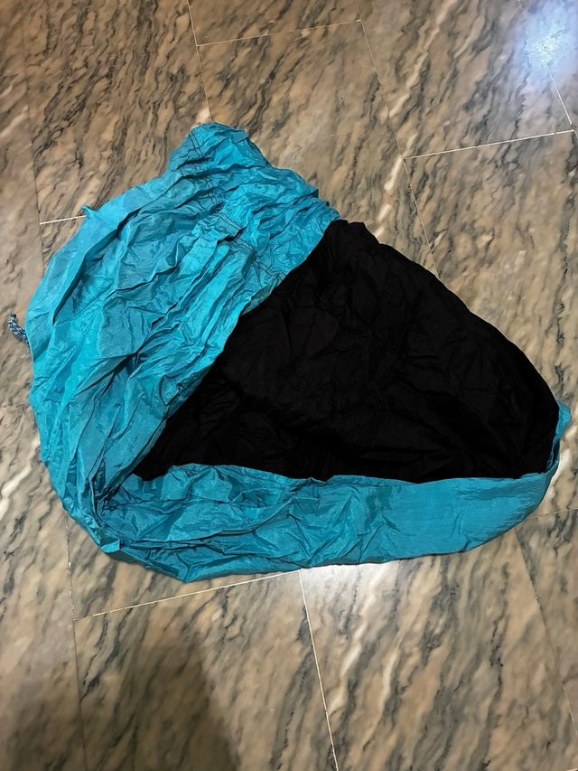 Columpio Yoga Aéreo Tela Azul y Negra