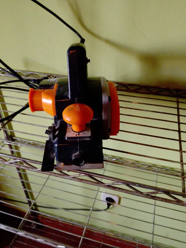 Cepillo Eléctrico Profesional Legna