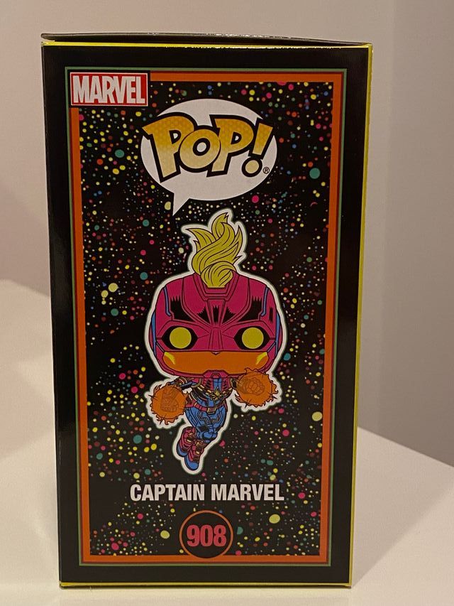 Funko Pop! Captain Marvel 908 Edición Especial