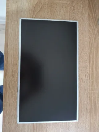 Pantalla portátil 40 pines Acabado mate 1366x720