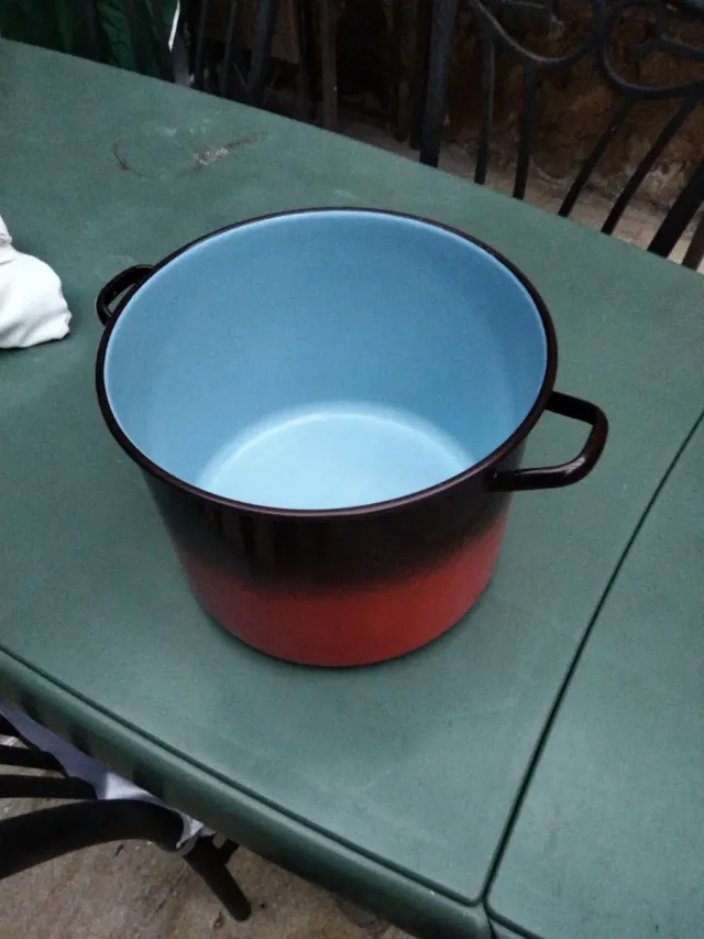 Cazuela esmaltada grande azul y roja