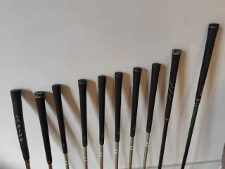 Palos de golf US Kids 57 y Ping niño