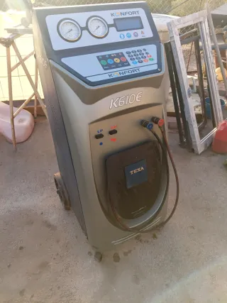 Máquina Carga A/A K610E KONFORT