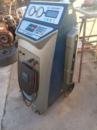 Máquina Carga A/A K610E KONFORT