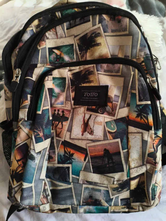 Mochila escolar Totto