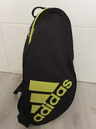 Paletero Adidas Negro y Amarillo