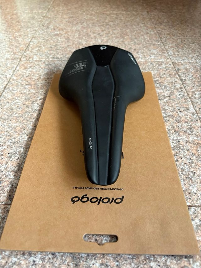 Sillín Prologo Nago R4 Tirox 137mm