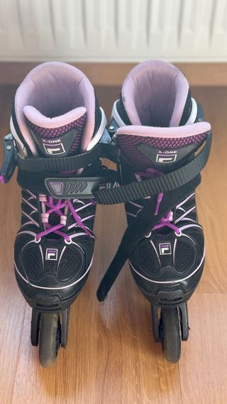 Patines Fila negros y morados. Regulables 32-35