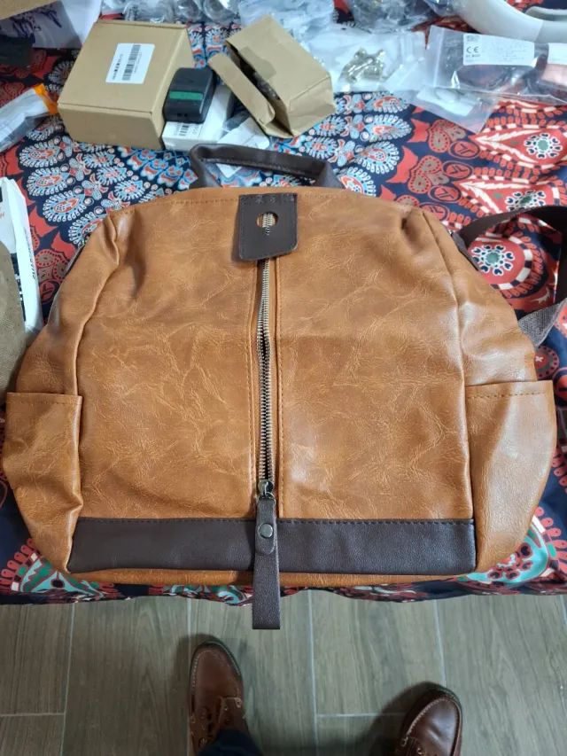 Bolso de cuero marrón