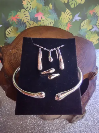 Conjunto Joyas Gota de agua 4 pzas