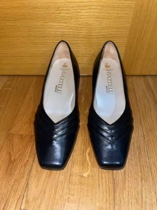 Zapatos Gaztelu Negros Mujer