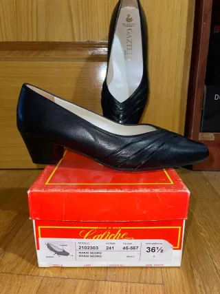 Zapatos Gaztelu Negros Mujer