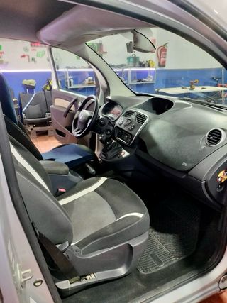 Renault Kangoo adaptada minusvalidos