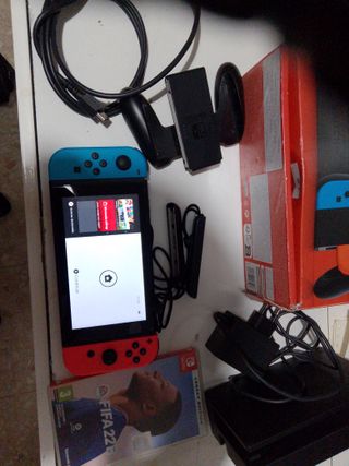 OCCASIONE. Nintendo Switch Blu/Rosso + FIFA 22 Tutto incluso