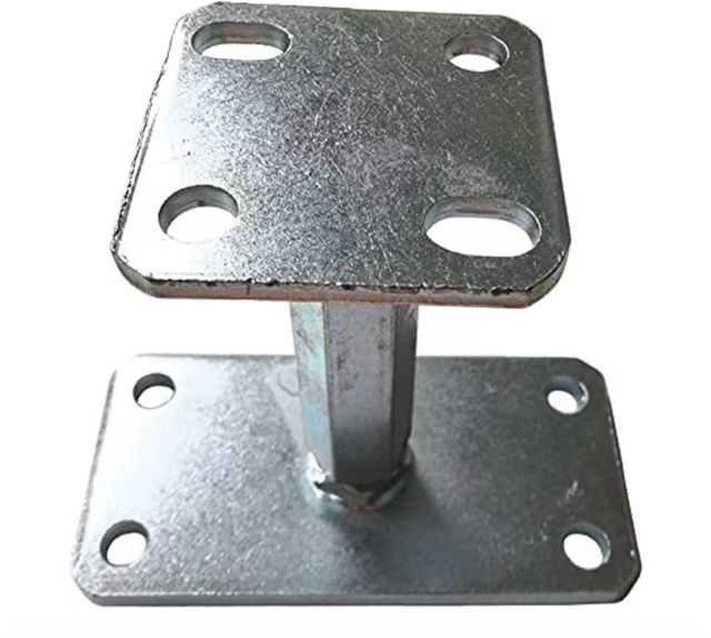 Supporto metallico con base e coperchio