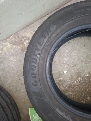 Pareja Neumáticos 195/75/16 C GOODYEAR