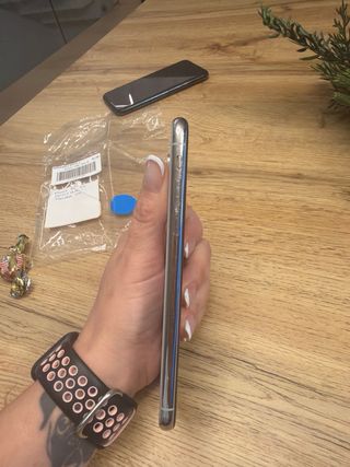 iPhone XS 64GB Argento