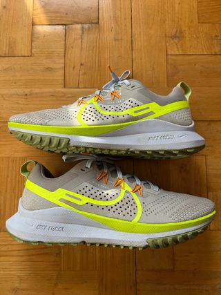 Nike Pegasus Trail 4 Talla 41 Gris Lima