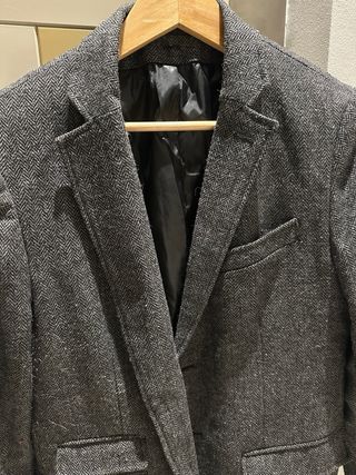 Americana gris hombre