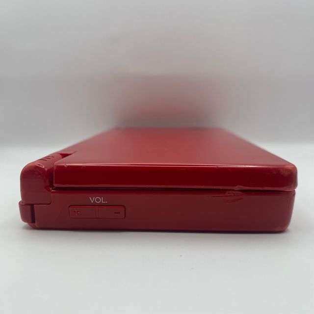 Nintendo DSi Rossa con Caricatore e Pennino