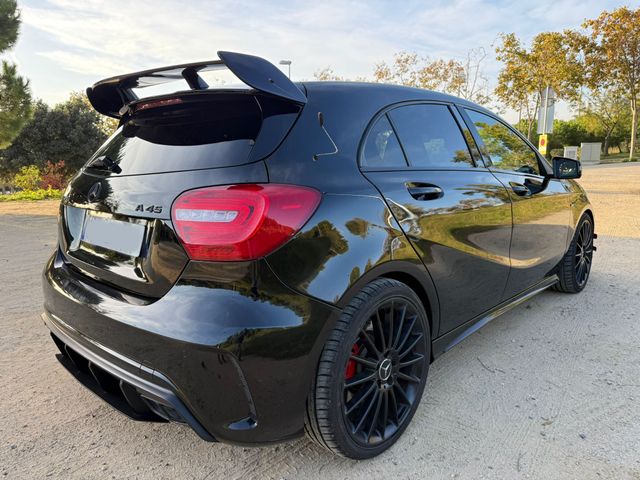 Mercedes-Benz A45 AMG 2013