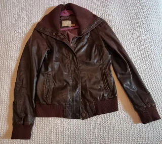 Chaqueta Stradivarius Marrón Chocolate