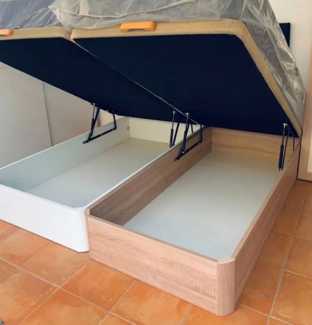 Bases tapizadas + Canapés + Somieres + Cabeceros