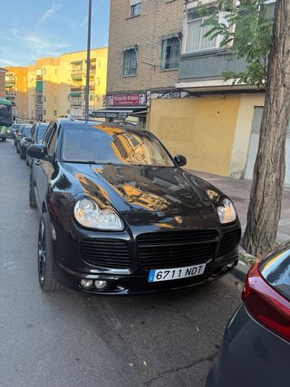 Porsche Cayenne 2005
