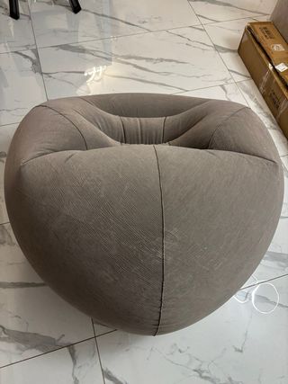 Poltrona gonfiabile beige in tessuto