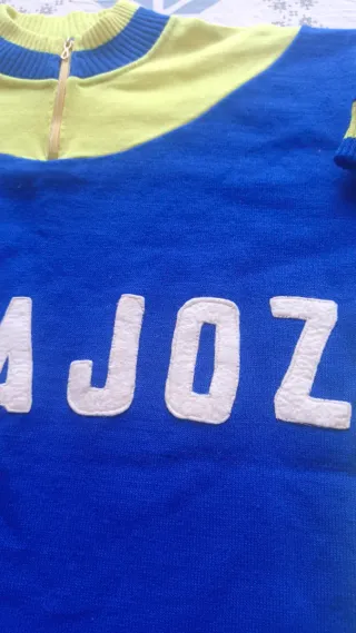 Antiguo Maillot Ciclismo Montmar Badajoz