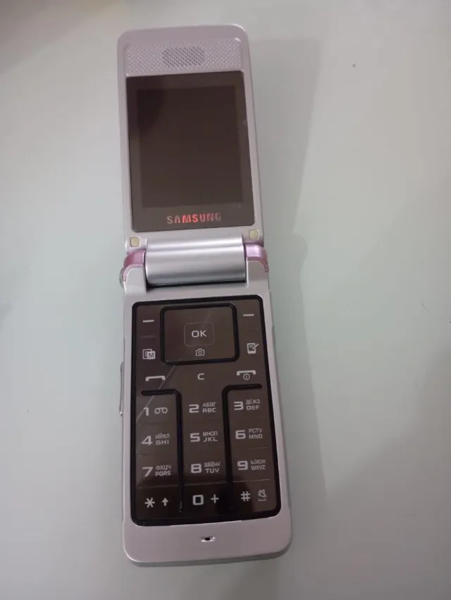 Móvil Samsung S3600 Rosa flip