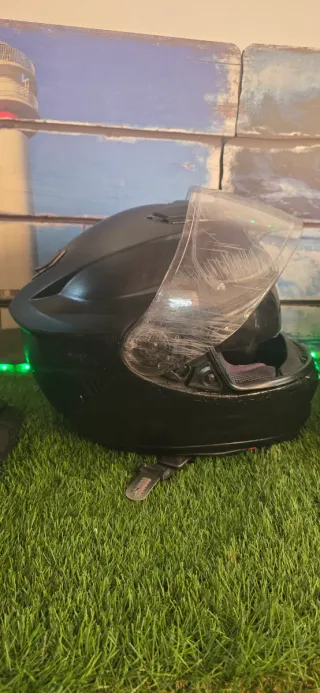 Cascos de moto y guantes