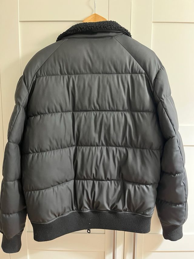 Chaqueta Zara acolchada negra Talla M