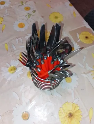 Posate vintage metallo e plastica