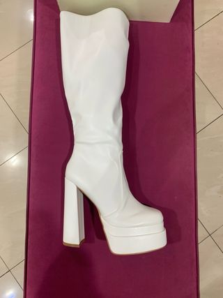 Stivali bianchi plateau tacco 12 -50%