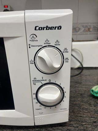 Microondas Corbero Blanco casi a estrenar