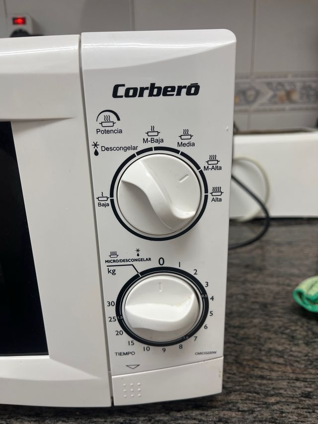 Microondas Corbero Blanco casi a estrenar
