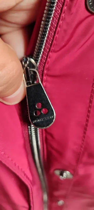 PLUMÍFERO MUJER LARGO CAPUCHA PEUTEREY GRANATE 40